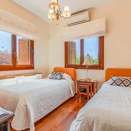 Villa Aphrodite Hills Elite 297